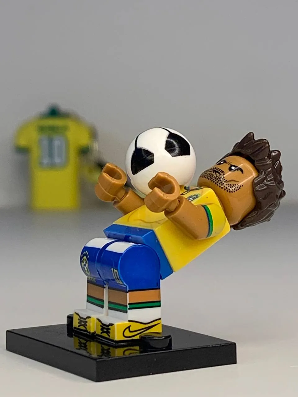 Lego (Neymar)