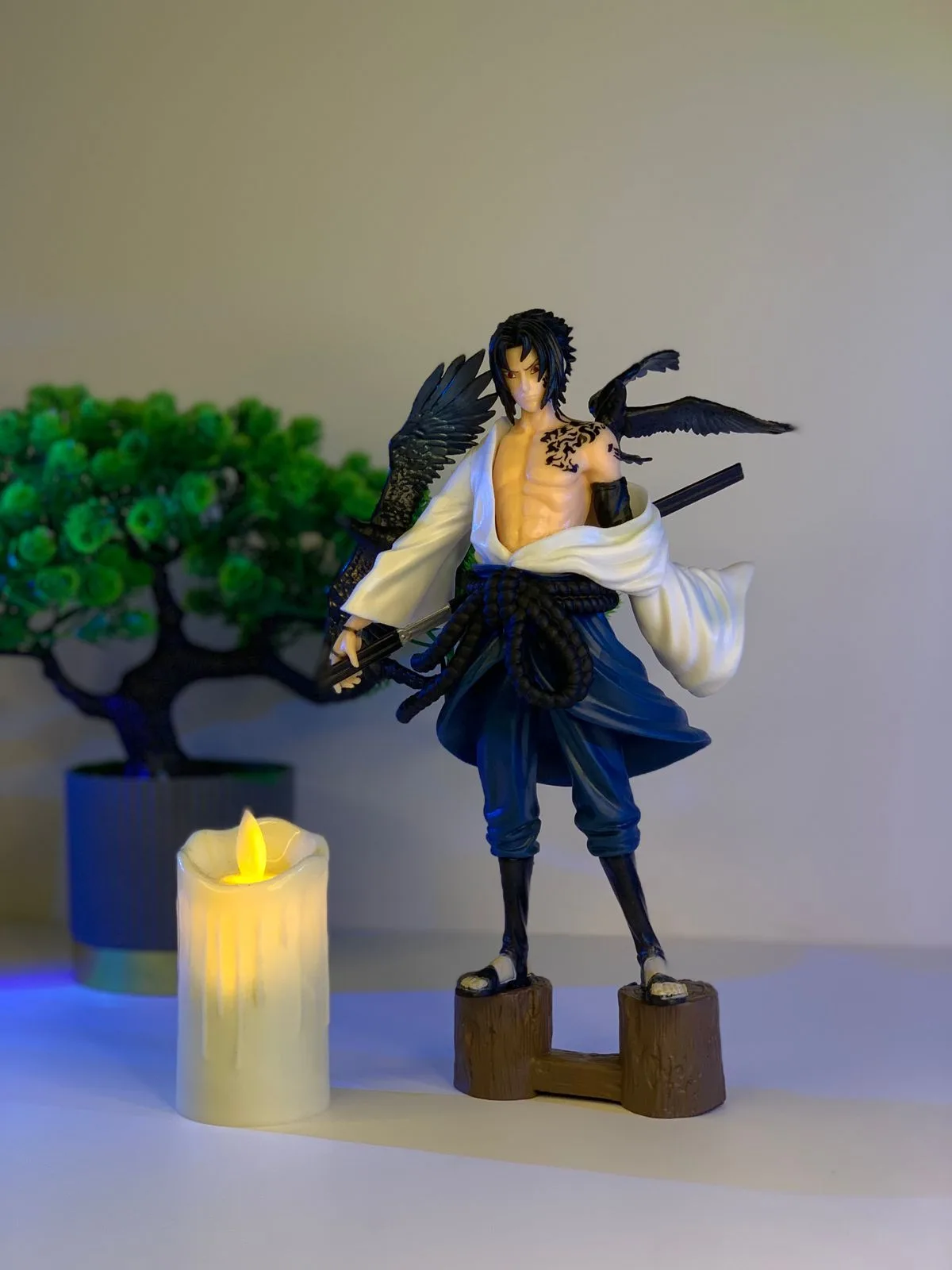 Sasuke Figurine